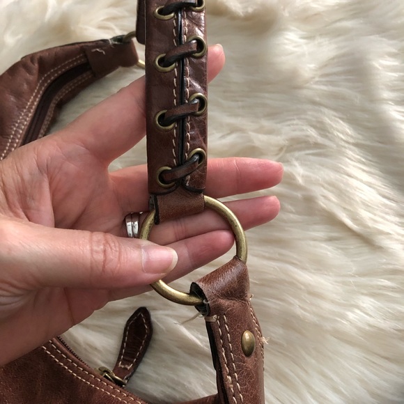 Wilson’s leather brown hobo style shoulder bag - Picture 4 of 8